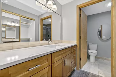 5118 NE Jarrett St, Portland, OR 97218 - Photo 26