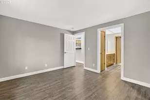 5118 NE Jarrett St, Portland, OR 97218 - Photo 18