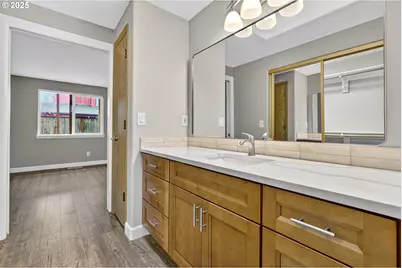 5118 NE Jarrett St, Portland, OR 97218 - Photo 24