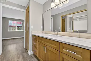 5118 NE Jarrett St, Portland, OR 97218 - Photo 24