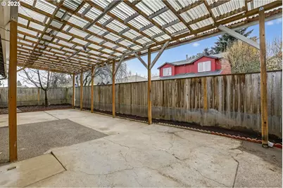 5118 NE Jarrett St, Portland, OR 97218 - Photo 34