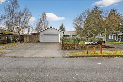 5118 NE Jarrett St, Portland, OR 97218 - Photo 2