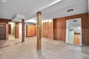 12631 SE Market St, Portland, OR 97233 - Photo 14