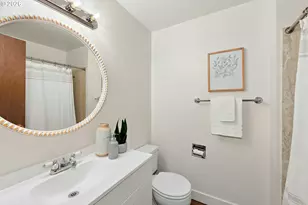 5540 SW Seymour St, Portland, OR 97221 - Photo 14
