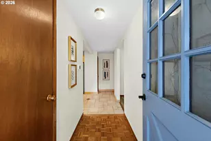 5540 SW Seymour St, Portland, OR 97221 - Photo 2