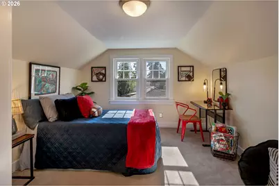 8100 SW Locust St, Portland, OR 97223 - Photo 28