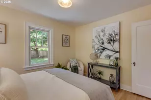 8100 SW Locust St, Portland, OR 97223 - Photo 22