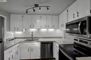 3845 Colony Oaks Dr, Eugene, OR 97405 - Photo 6