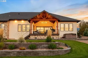 62825 Montara Dr, Bend, OR 97701 - Photo 6