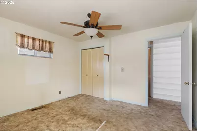 2812 W Sanders Ave, Roseburg, OR 97471 - Photo 20