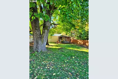 621 S Second St, Toledo, WA 98591 - Photo 4