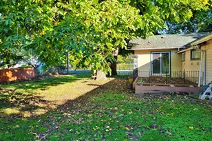 621 S 2nd St, Toledo, WA 98591 - Photo 6