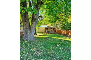 621 S 2nd St, Toledo, WA 98591 - Photo 8