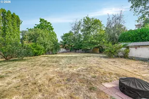16523 SE Clinton St, Portland, OR 97236 - Photo 26