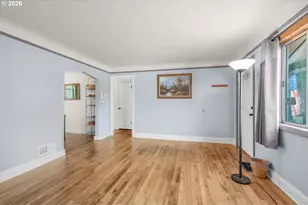 16523 SE Clinton St, Portland, OR 97236 - Photo 10