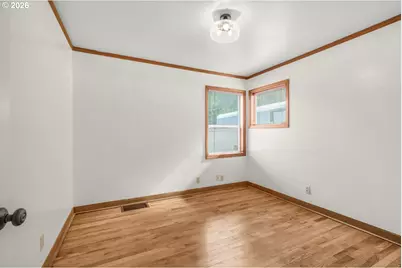 16523 SE Clinton St, Portland, OR 97236 - Photo 16