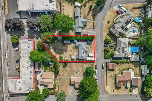 16523 SE Clinton St, Portland, OR 97236 - Photo 4