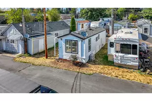 12726 SE Division St, Portland, OR 97236 - Photo 10