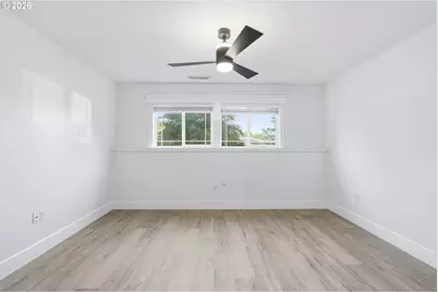 4595 NW Malhuer Ave, Portland, OR 97229 - Photo 32