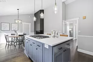 4595 NW Malhuer Ave, Portland, OR 97229 - Photo 14
