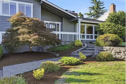 4595 NW Malhuer Ave, Portland, OR 97229 - Photo 2