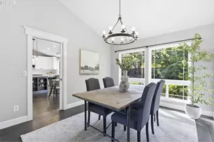 4595 NW Malhuer Ave, Portland, OR 97229 - Photo 10
