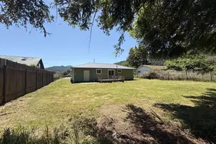 220 W Birch St, Powers, OR 97466 - Photo 4