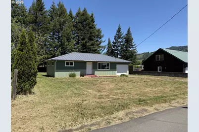 220 W Birch St, Powers, OR 97466 - Photo 2