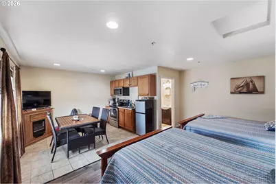 265 8th St, Winchester Bay, OR 97467 - Photo 16