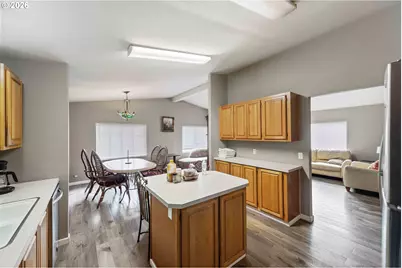 265 8th St, Winchester Bay, OR 97467 - Photo 32