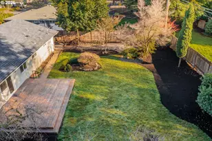 2668 Jeppesen Acres Rd, Eugene, OR 97401 - Photo 40