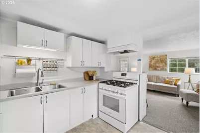 297 S 43rd St, Springfield, OR 97478 - Photo 20