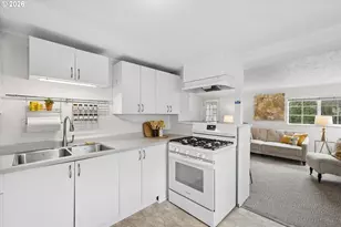 297 S 43rd St, Springfield, OR 97478 - Photo 20