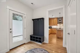 2046 SE 51st Ave, Portland, OR 97215 - Photo 16