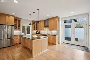 2046 SE 51st Ave, Portland, OR 97215 - Photo 16