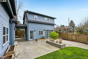 2046 SE 51st Ave, Portland, OR 97215 - Photo 40