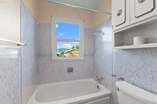 1030 Myrtle Crest Ln, Myrtle Point, OR 97458 - Photo 30