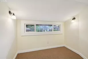 6013 NE Milton St, Portland, OR 97213 - Photo 16