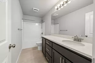 1524 SE Honeysuckle Loop, Warrenton, OR 97146 - Photo 30