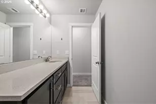 1524 SE Honeysuckle Loop, Warrenton, OR 97146 - Photo 32