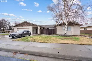 815 E Quince Ave, Hermiston, OR 97838 - Photo 1