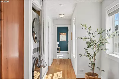 1089 SW Halsey St, Troutdale, OR 97060 - Photo 18