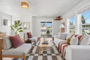 1089 SW Halsey St, Troutdale, OR 97060 - Photo 6