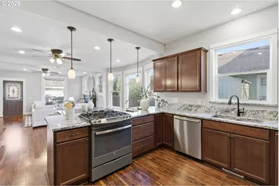 624 NE 2nd Ave, Camas, WA 98607 - Photo 12