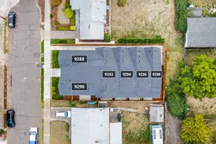 9298 N New York Ave, Portland, OR 97203 - Photo 16