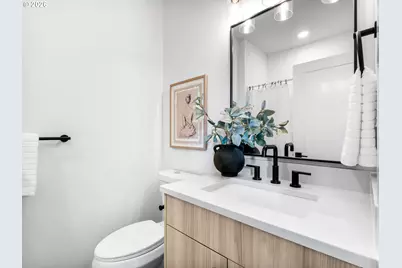 9298 N New York Ave #6, Portland, OR 97203 - Photo 10