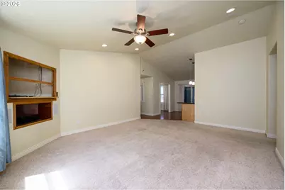 356 Sether Ave, Glendale, OR 97442 - Photo 4