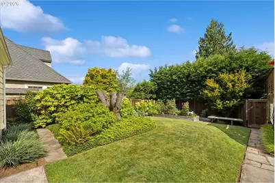 4305 SE Ash St, Portland, OR 97215 - Photo 40