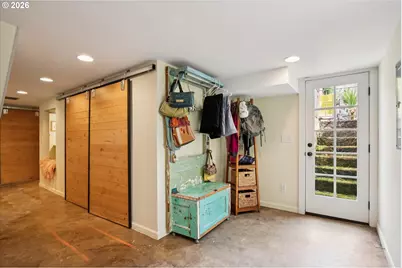 4305 SE Ash St, Portland, OR 97215 - Photo 38