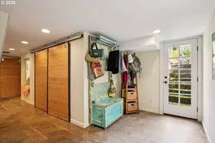 4305 SE Ash St, Portland, OR 97215 - Photo 38